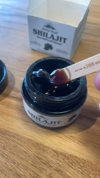 Shilahoney, pure shilajit mixed with honey